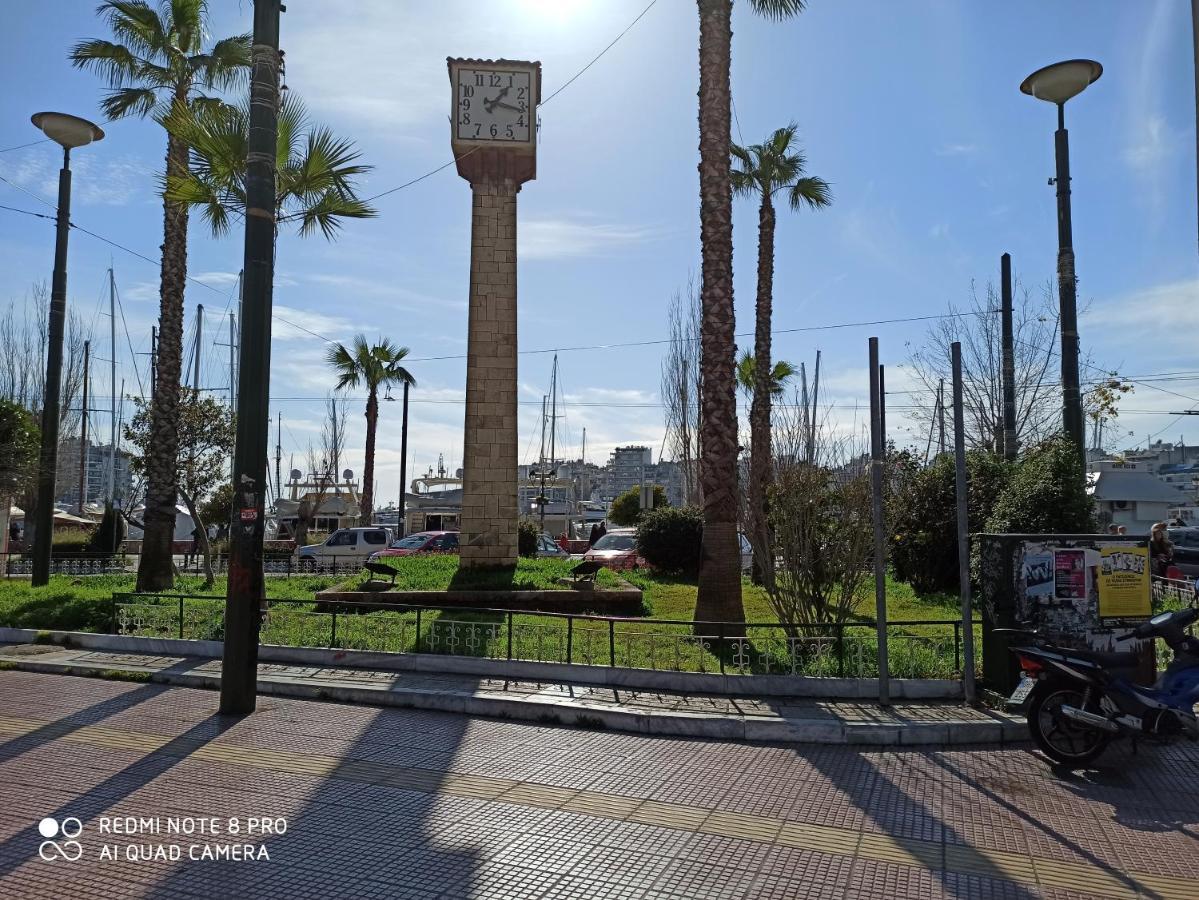 Apartment Center Piraeus Location Kastella Passalimani Port Eksteriør bilde