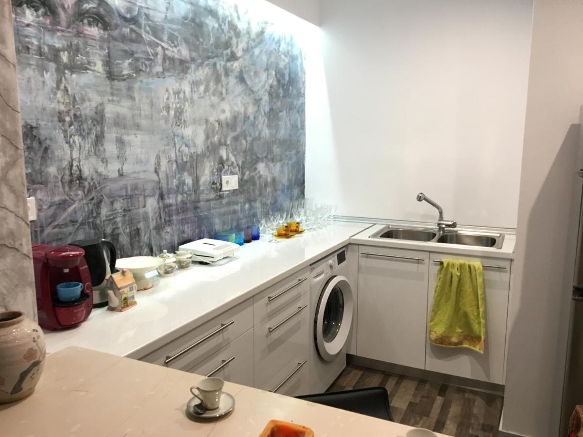 Apartment Center Piraeus Location Kastella Passalimani Port Eksteriør bilde