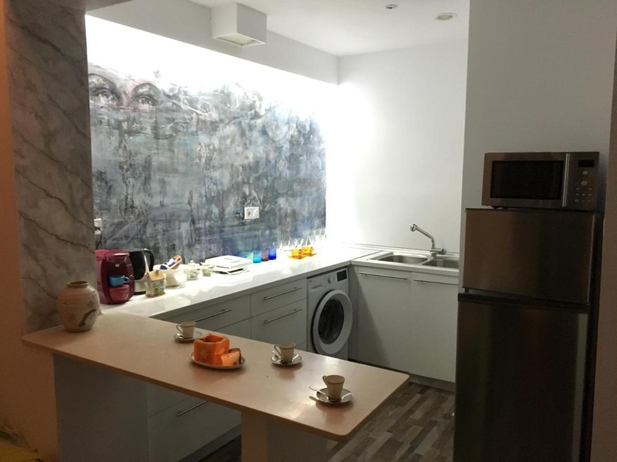 Apartment Center Piraeus Location Kastella Passalimani Port Eksteriør bilde