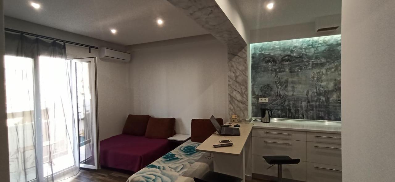 Apartment Center Piraeus Location Kastella Passalimani Port Eksteriør bilde