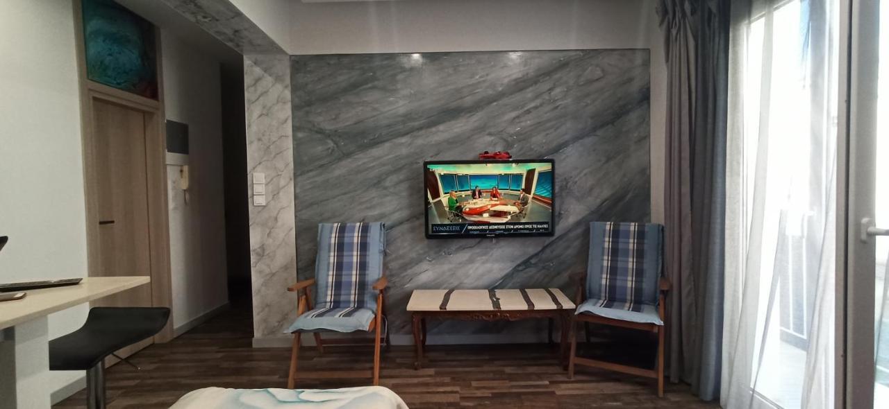 Apartment Center Piraeus Location Kastella Passalimani Port Eksteriør bilde