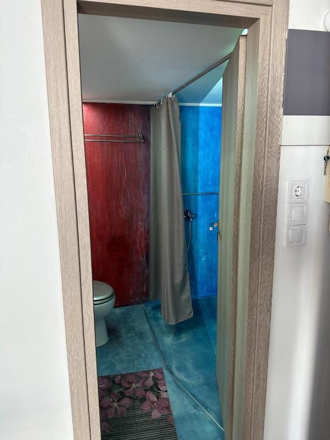 Apartment Center Piraeus Location Kastella Passalimani Port Eksteriør bilde